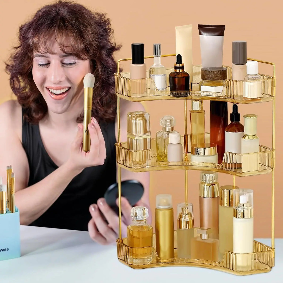A space-saving 2/3 floor vanity corner organizer, a luxurious gold cosmetic storage rack, multi-level bathroom countertop storage, suitable for lotions, creams and other makeup tools. multi-layer beauty holder lipstick supply brush compact wristwatch