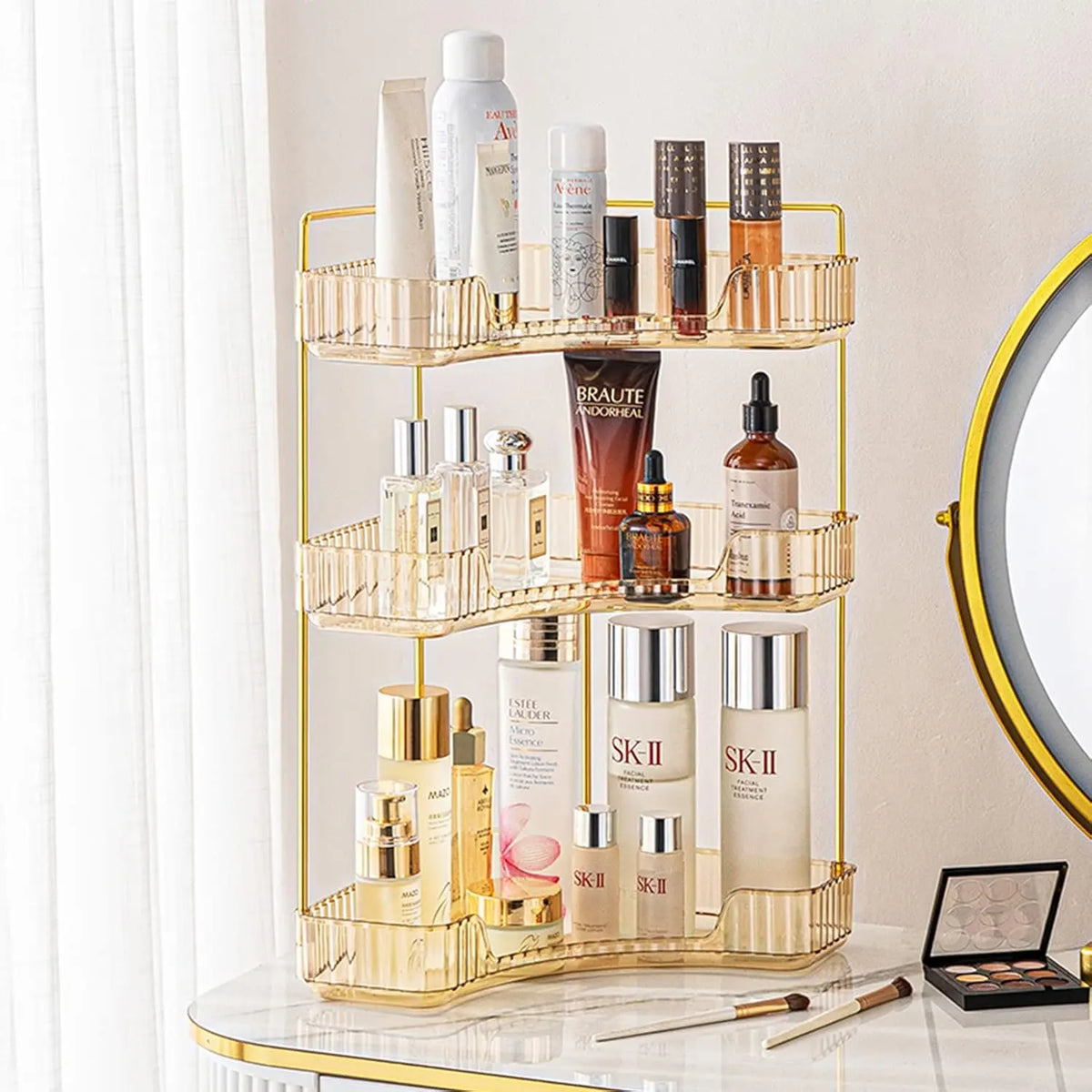 A space-saving 2/3 floor vanity corner organizer, a luxurious gold cosmetic storage rack, multi-level bathroom countertop storage, suitable for lotions, creams and other makeup tools. multi-layer beauty holder lipstick supply brush compact wristwatch