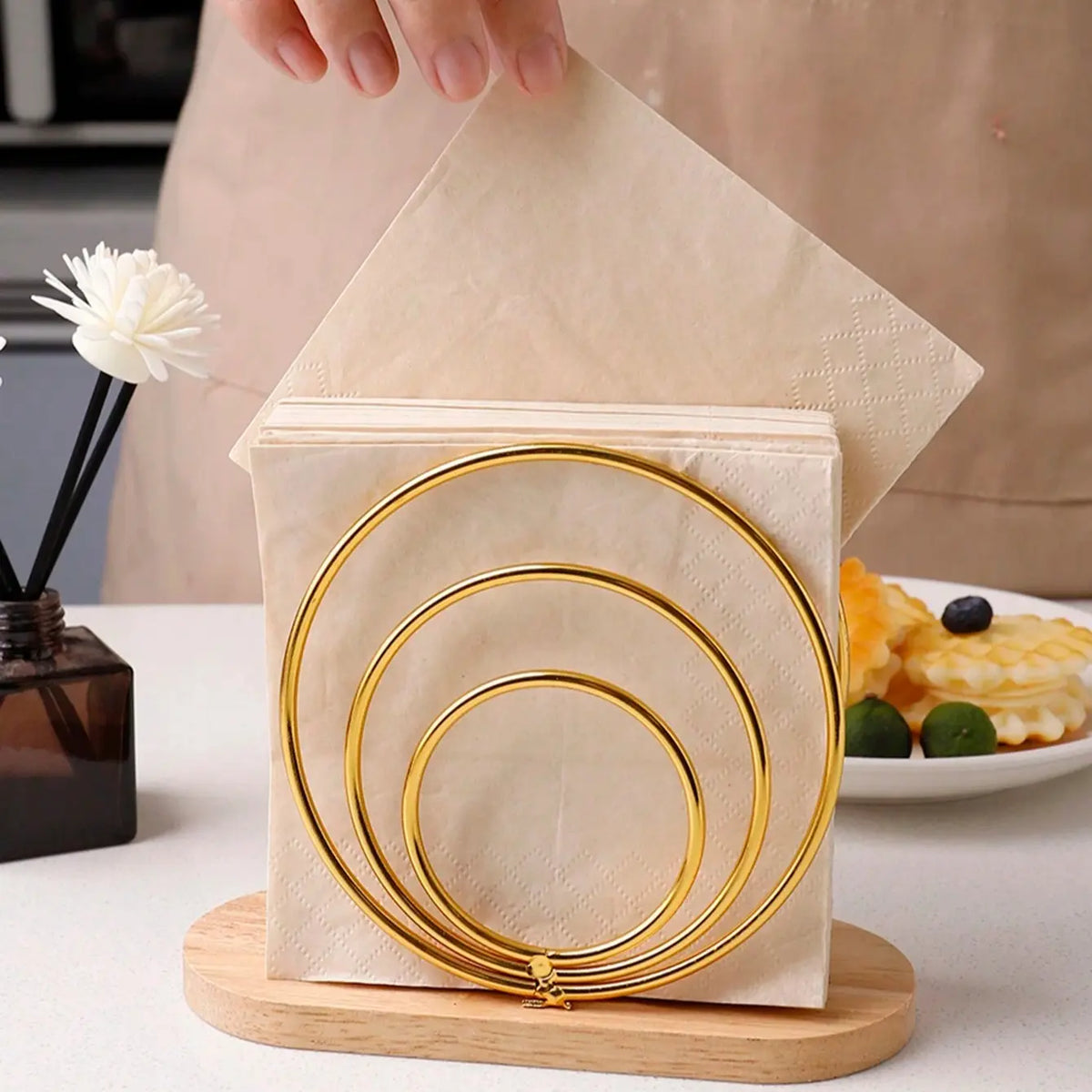 Elegant Minimalist Metal Napkin Holder Stand with Wooden Base, Iron Frame, Desktop Organizer Accessory for Restaurants Hotels Cafes, Durable Iron Craftsmanship Design, Tissue Holder